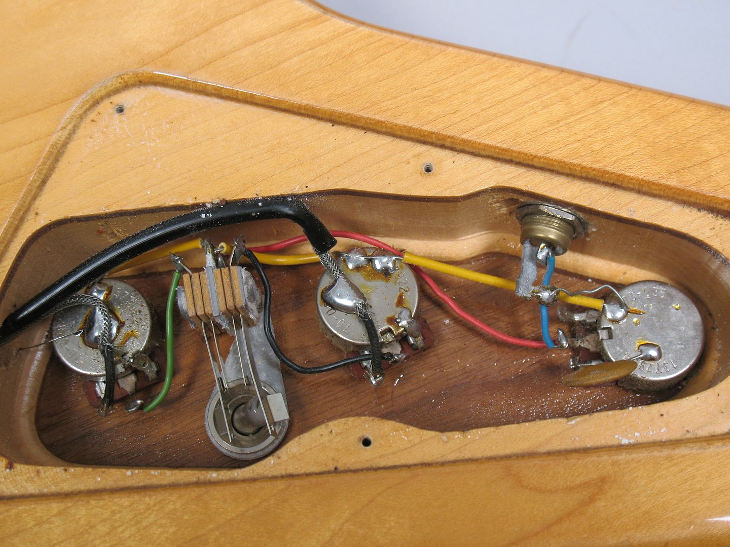 [DIAGRAM] Wiring Diagram For Gibson Flying V Guitar